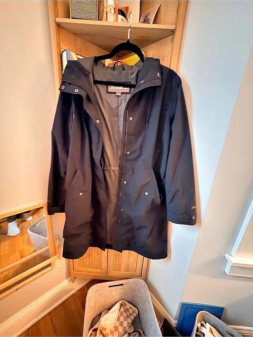 Eddie Bauer Women'Small Hooded Rain Jacket Black Small Like New